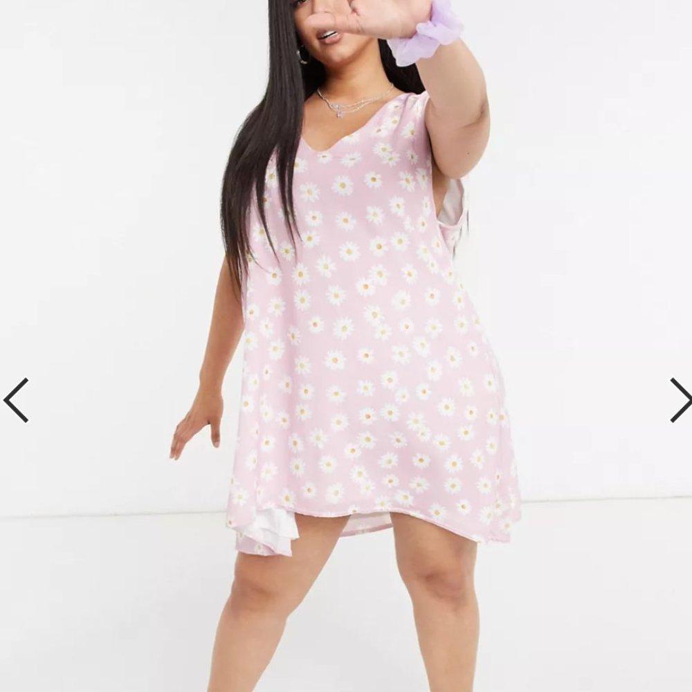 Another Reason Plus mini smock dress in pink daisy print